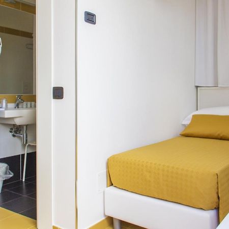 Hotel Villa Chiara Terracina Zewnętrze zdjęcie
